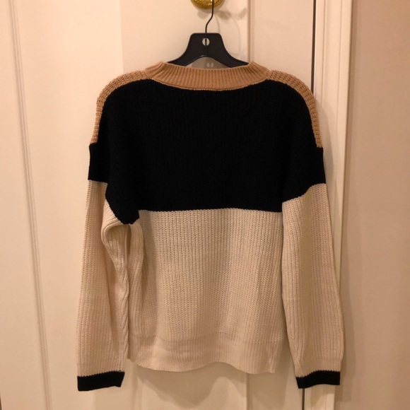 Avara Sweater - Picture 2 of 6